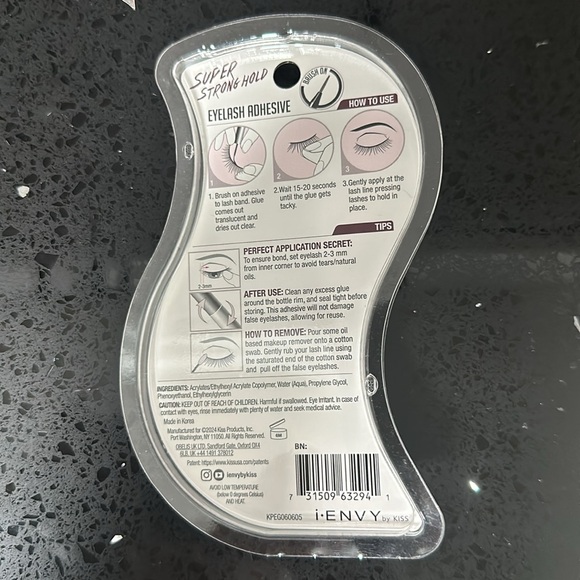 NEW iENVY cluster palette, 2 sets Faux mink lashes purple/amber & lash adhesive - Picture 9 of 9